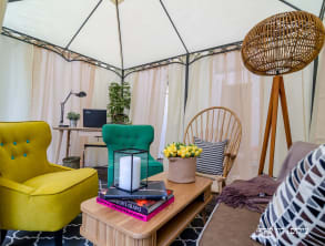 מלון%20בוטיק%20The%20White%20House%20Hotel%20,%20תל%20אביב